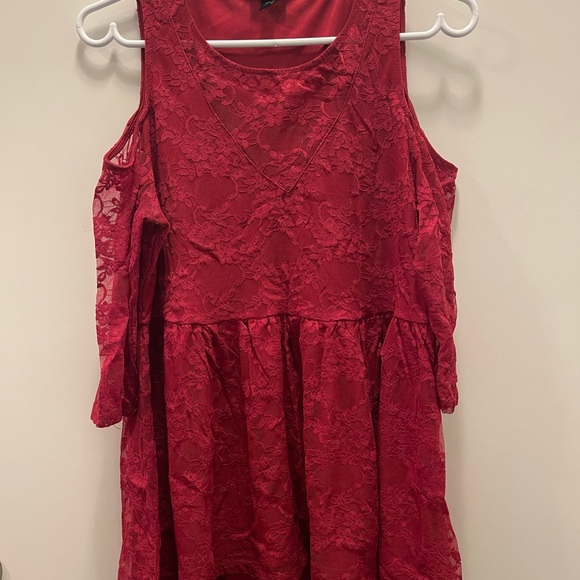 Red Torrid Babydoll Shirt - Picture 3 of 4